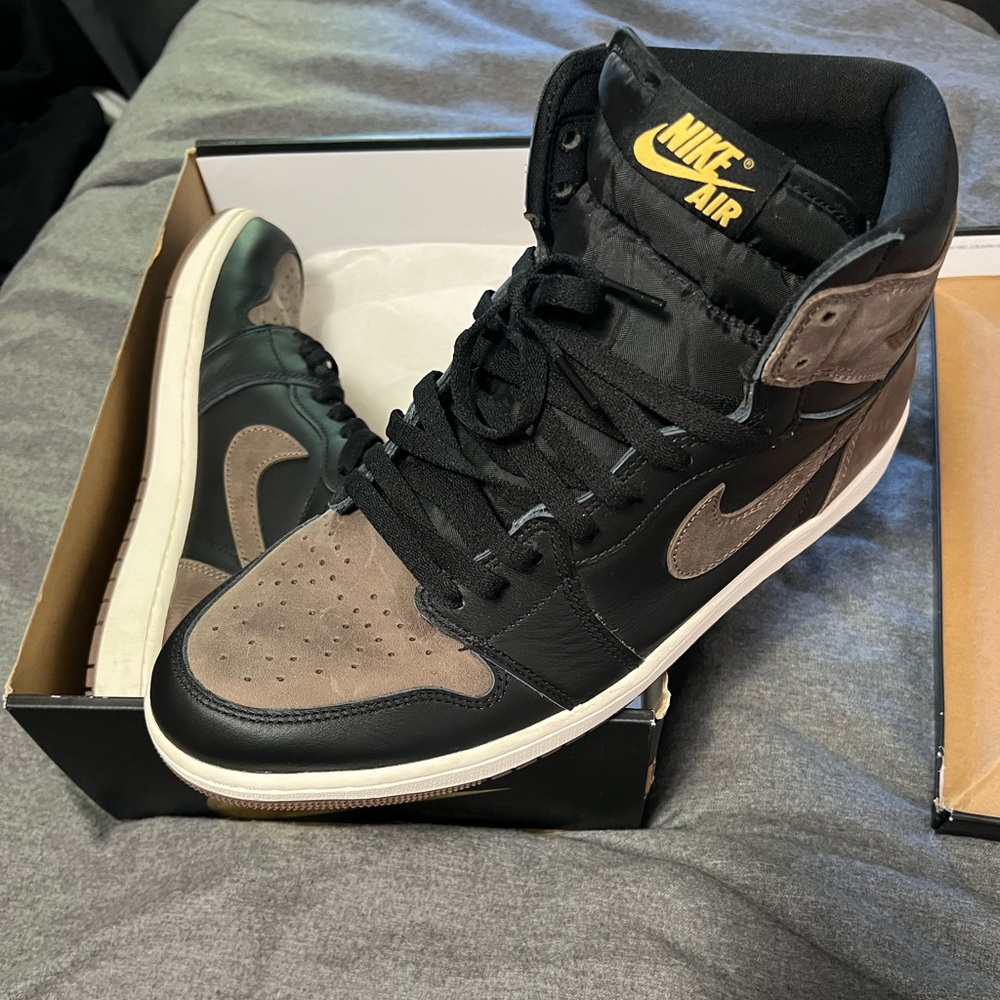 JORDAN 1 RETRO HIGH OG 'PALOMINO'